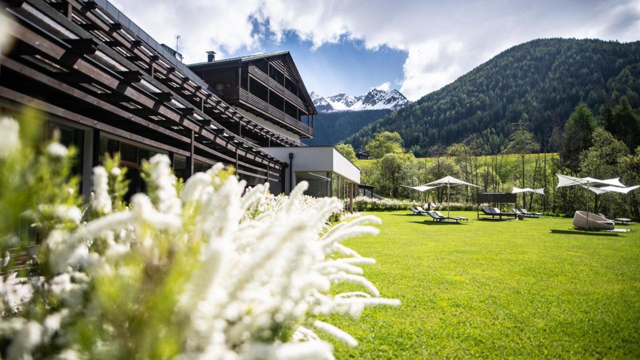 La Casies Mountain Hotel Santa Maddalena in Casies Exterior foto